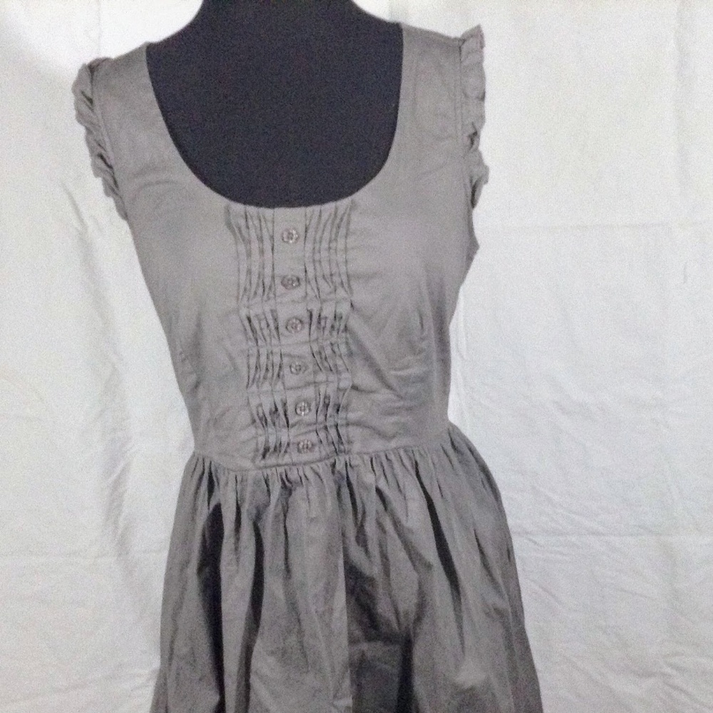 BeBop Gray front pleated mini dress, Sz L,